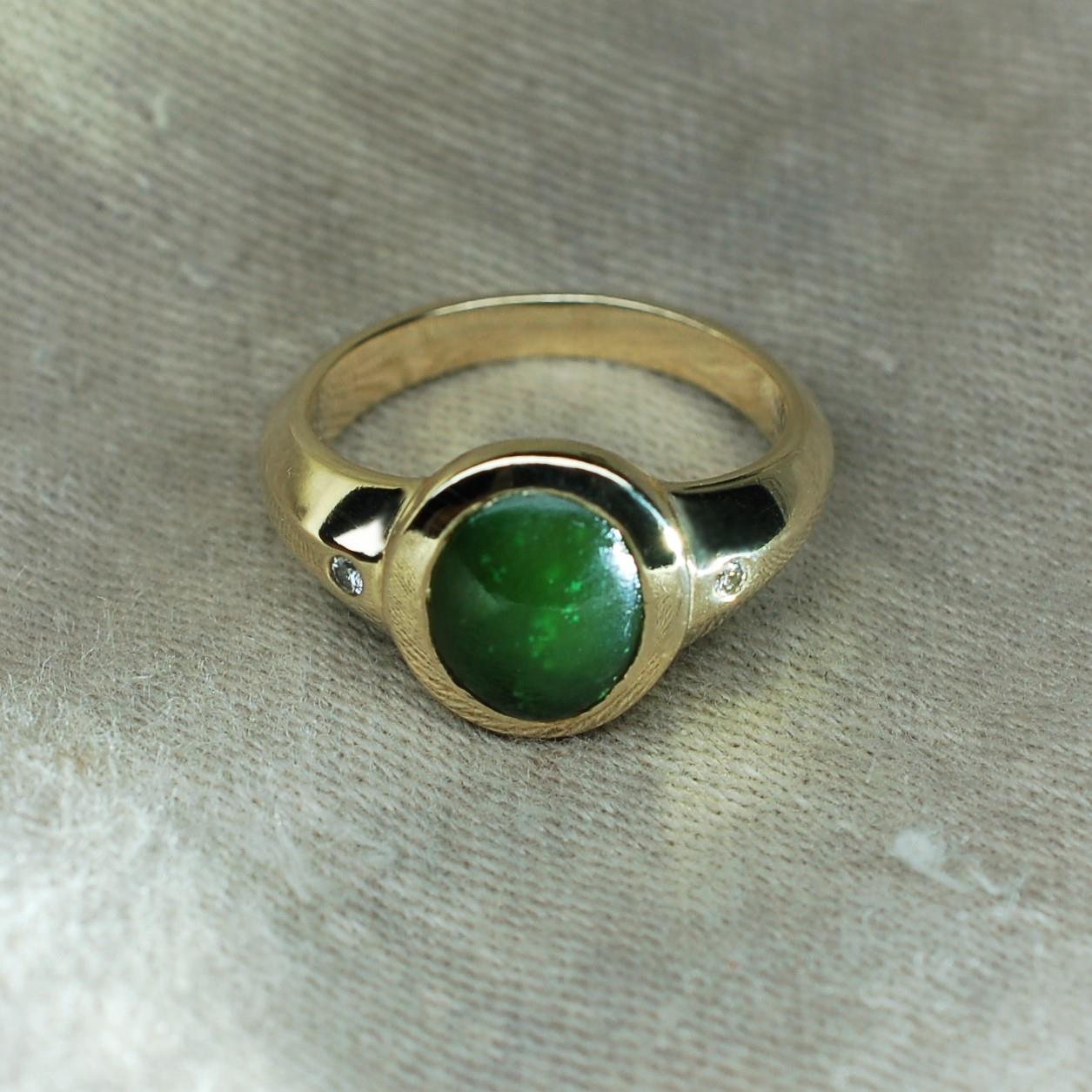 Jade, diamond and gold, Gentleman's or Lady's ring. Handmade in England with London Hallmarks. UK N ½ or US 7. *This piece is ready to be shipped*