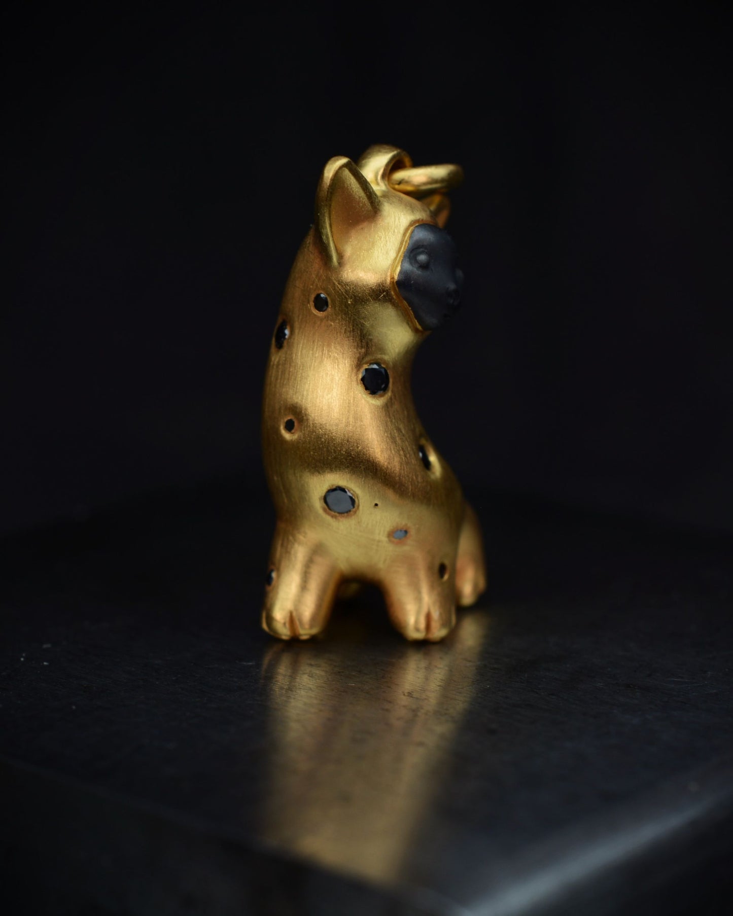 Caress Cub b, Bright Creature Companion Being. © Adrian Ashley