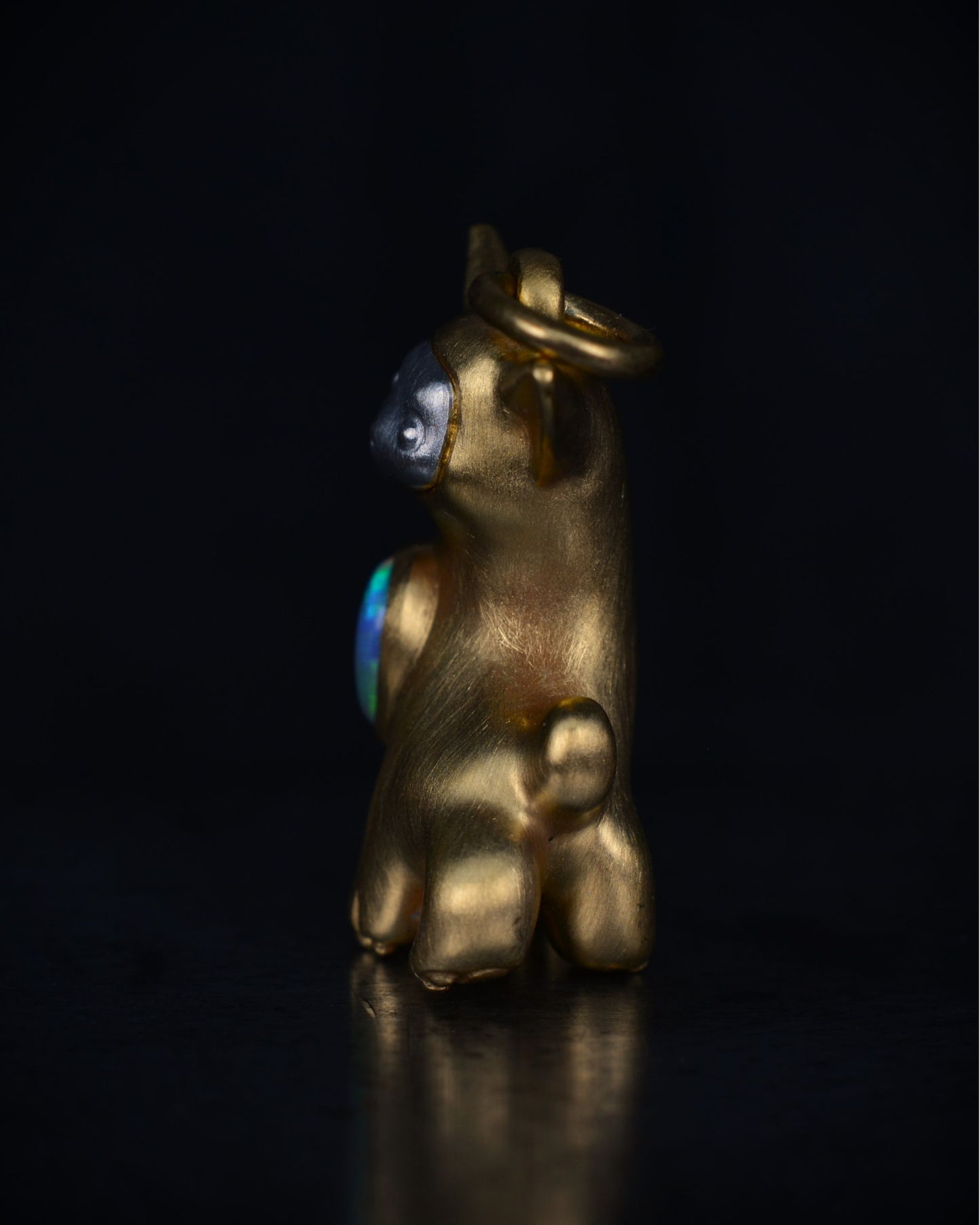 Caress Cub a, Bright Creature Companion Being. © Adrian Ashley