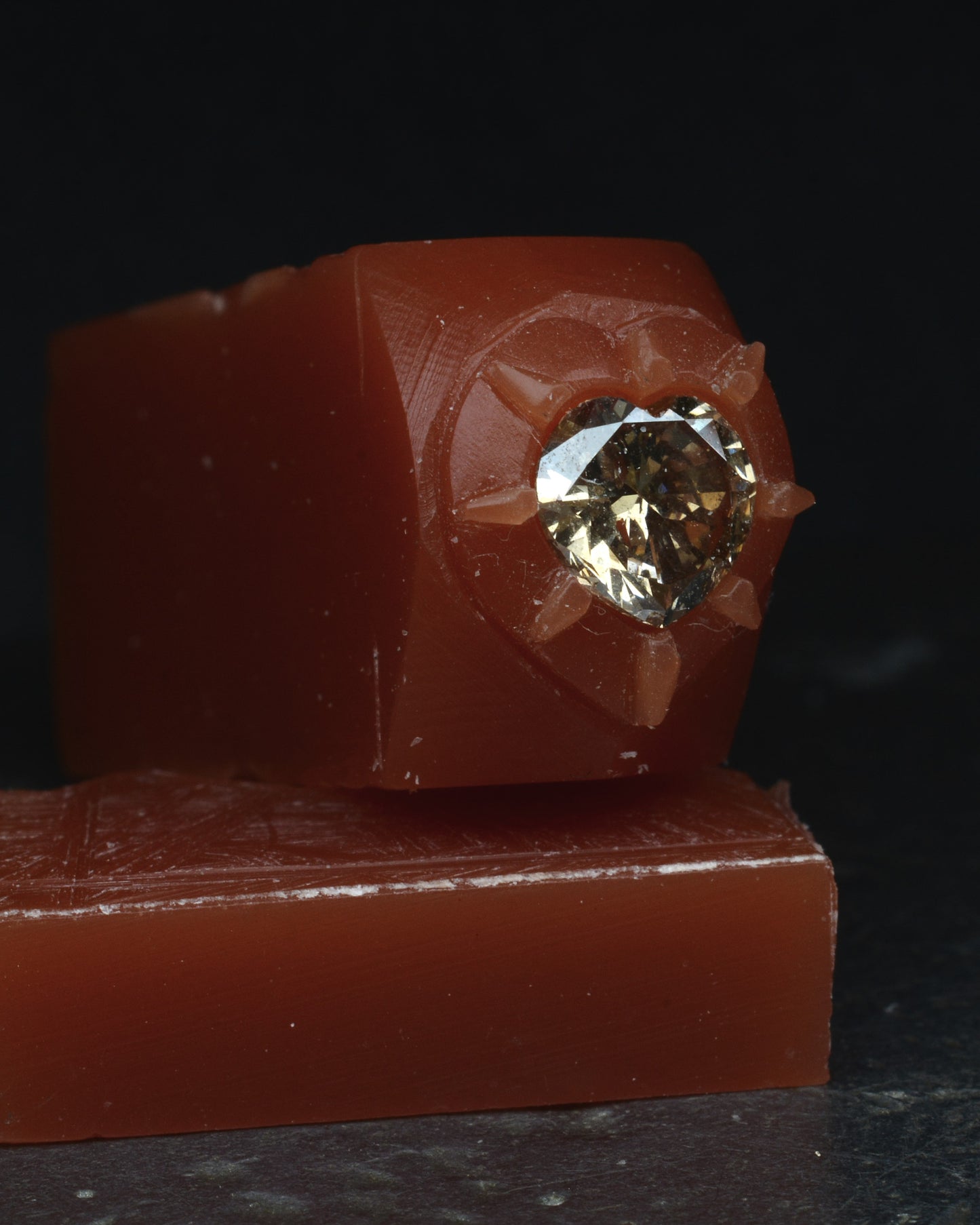 Champagne Heart Creature, Bright Creature Companion Being. © Adrian Ashley