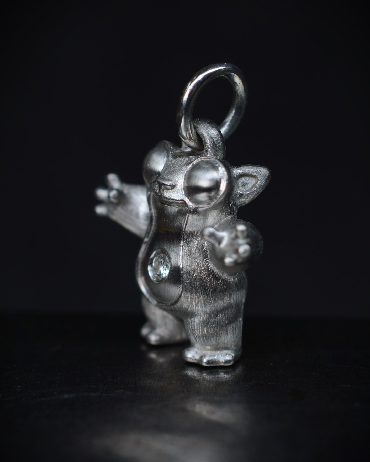 Diamond set Tarsier type Bright Creature.