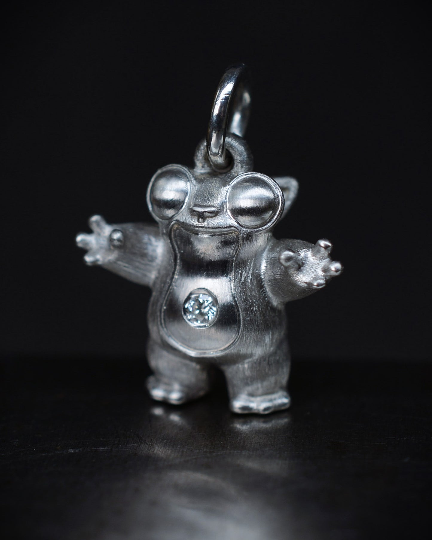 Diamond set Tarsier type Bright Creature.