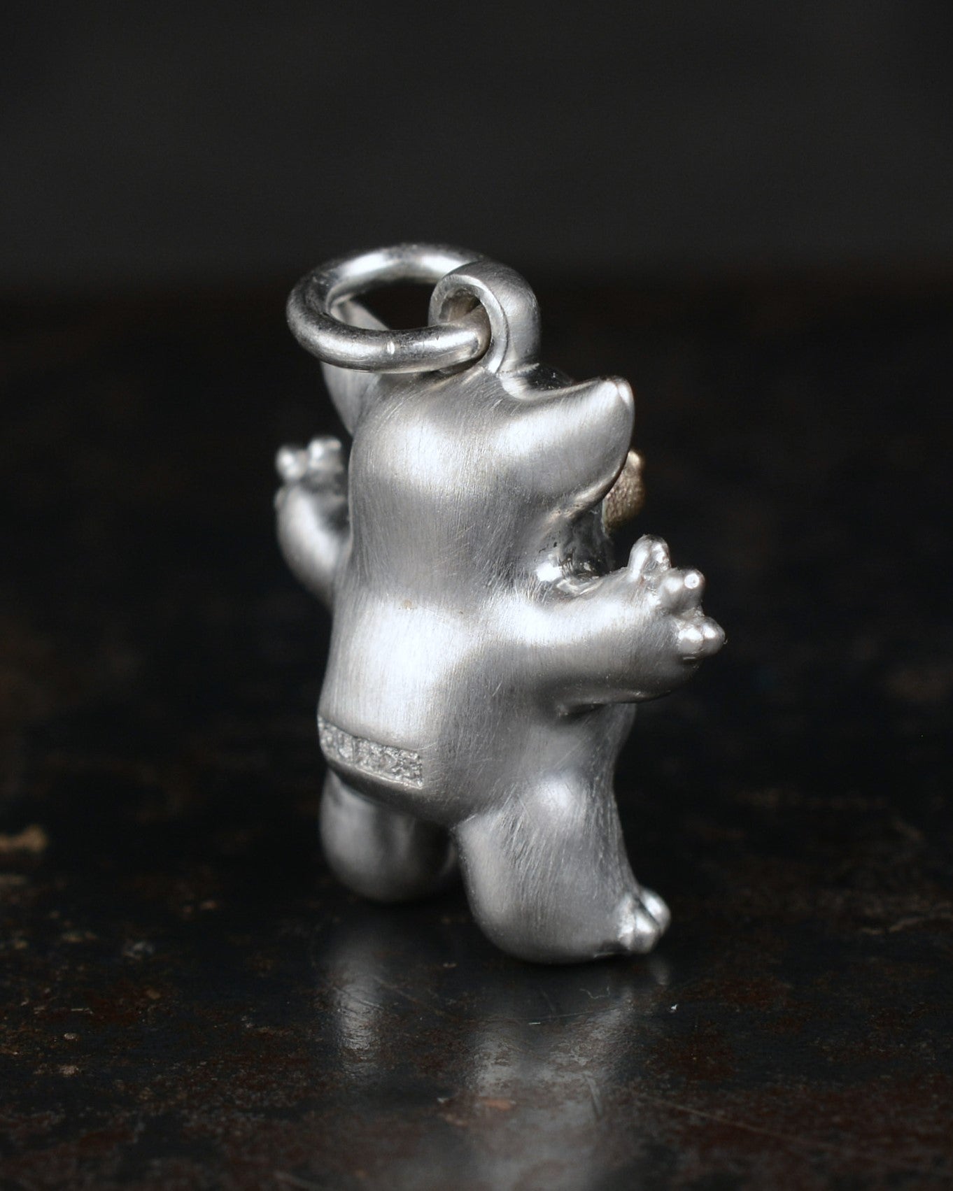 Diamond Gold Face, Bright Creature Companion Being. © Adrian Ashley