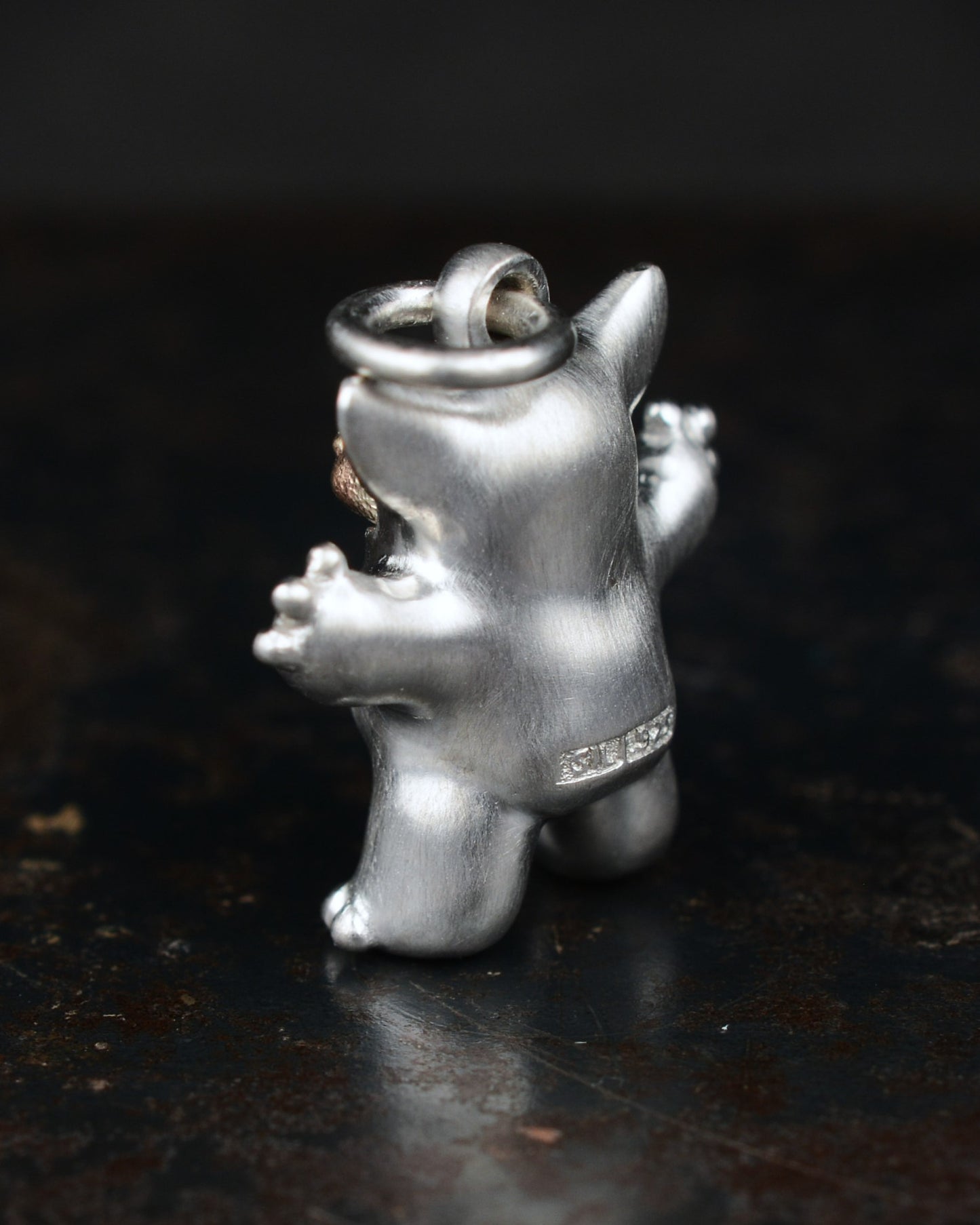 Diamond Gold Face, Bright Creature Companion Being. © Adrian Ashley