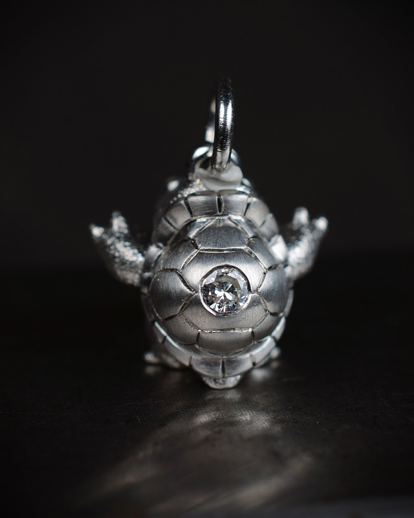 Flathead Bright Creature with a diamond set shell.