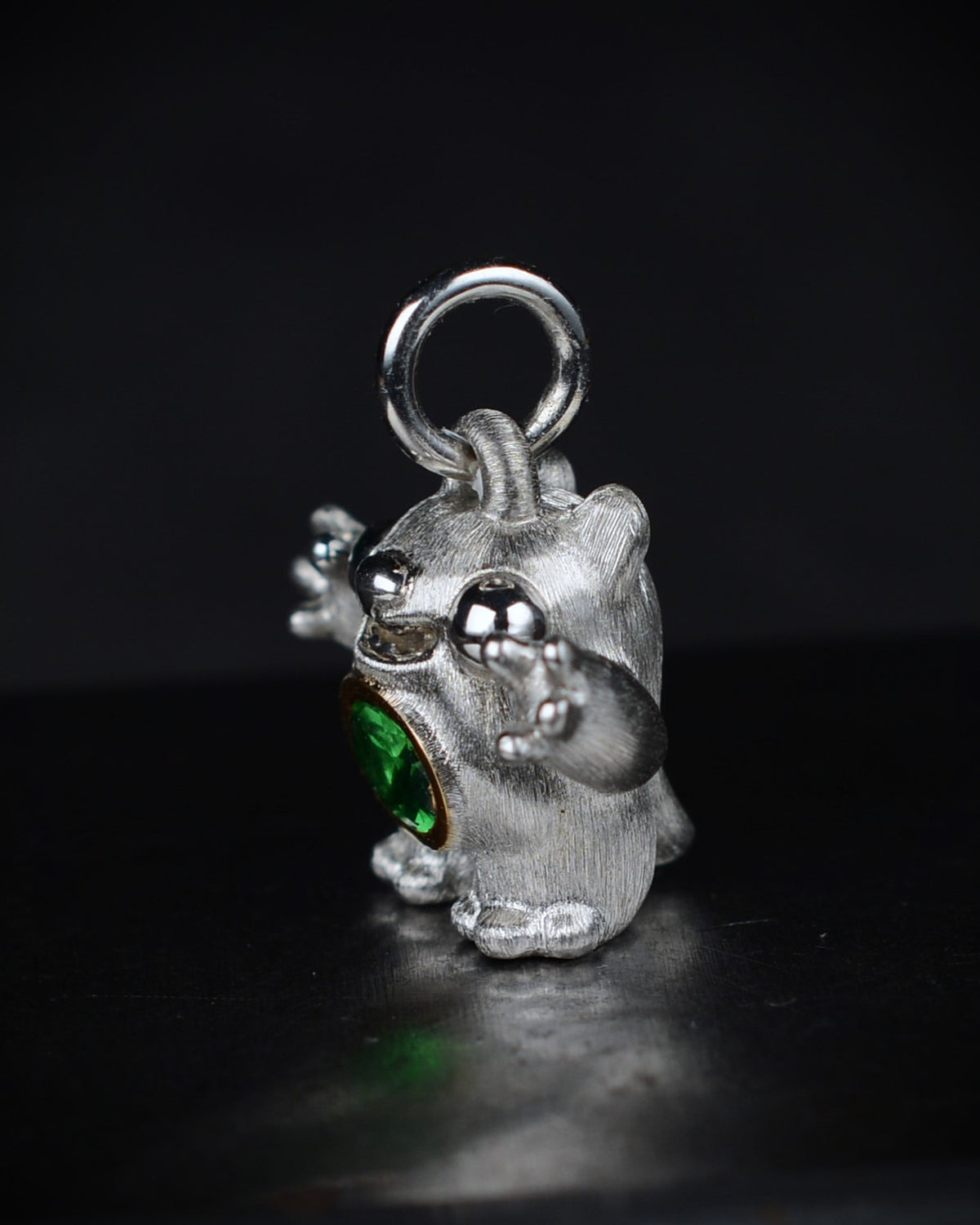Dumpy Bright Creature with a green tourmaline belly.