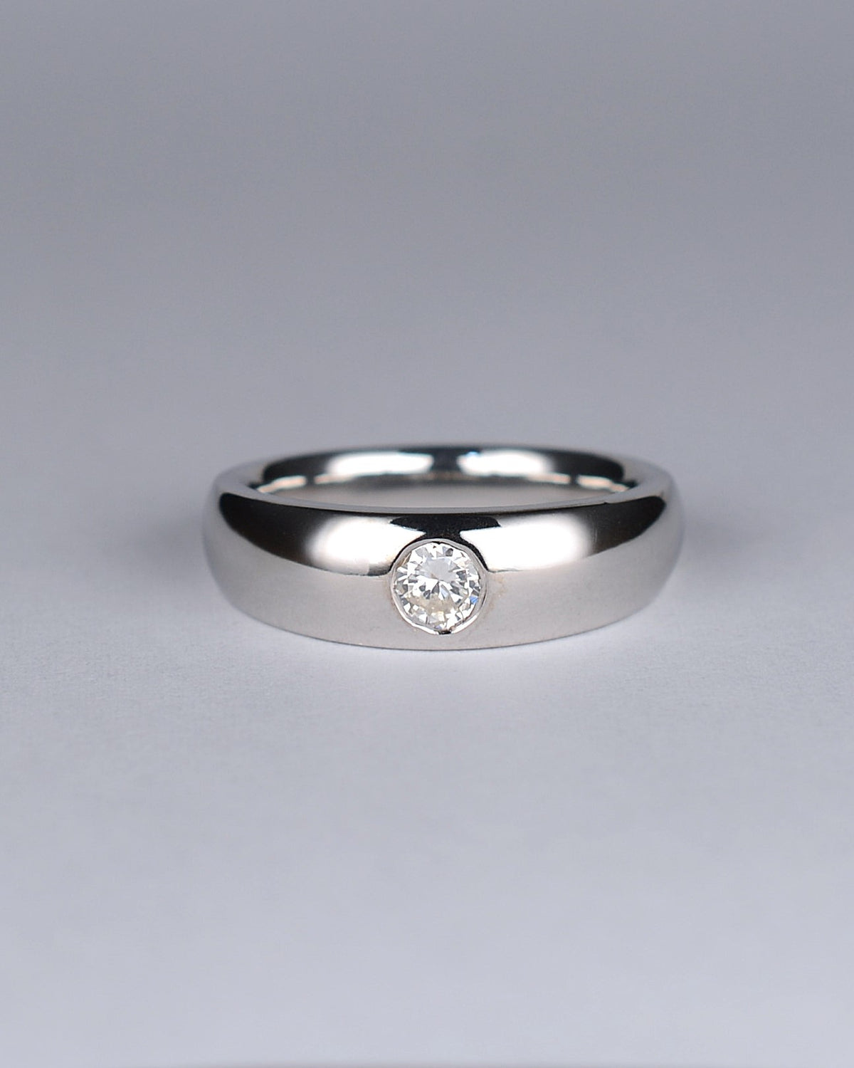 Brilliant-cut diamond ring featuring a 0.26ct natural diamond reclaimed from vintage jewellery.