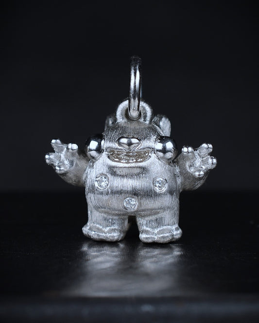 Spotty Dumpy Bright Creature set with natural diamonds.