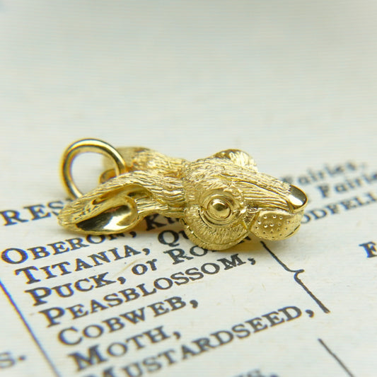 Solid 22ct gold hare pendant and platinum chain. *This piece is finished and ready to be shipped*