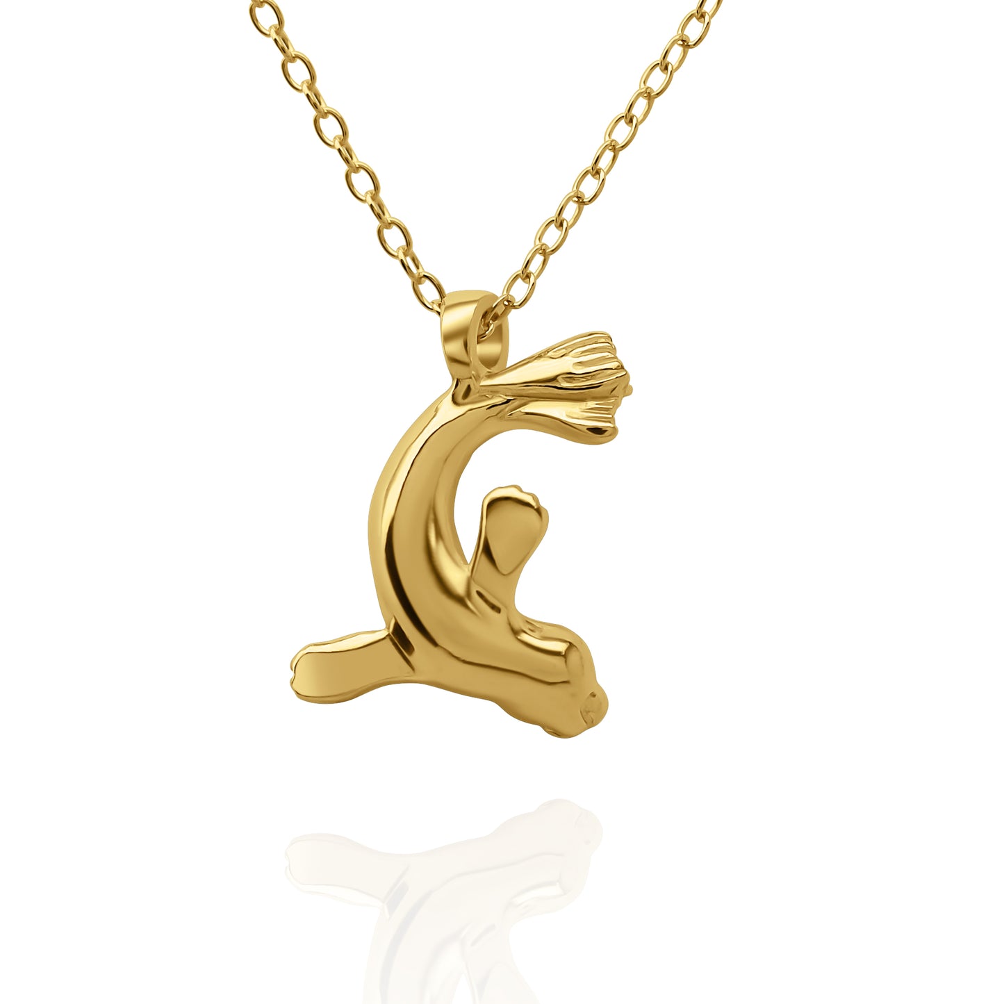 Gold vermeil Seal charm pendant and chain. © Adrian Ashley
