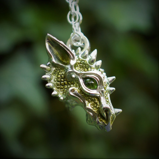Green dragon necklace online